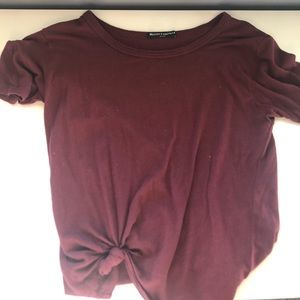 Cute Maroon Tee❗️